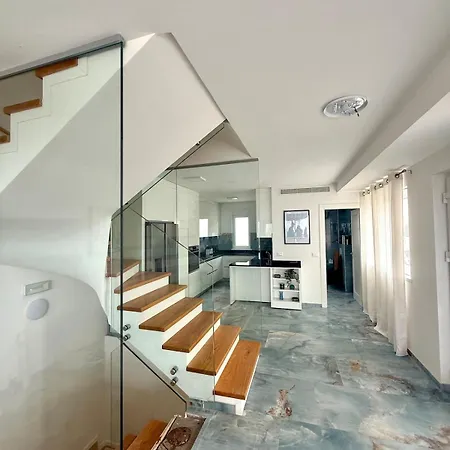 New With Pool, Sea View, 别墅 波雷奇