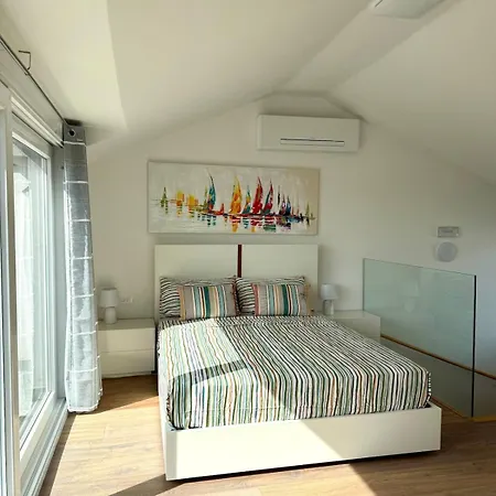 New With Pool, Sea View, * Πόρετς