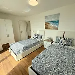 Villa New With Pool, Sea View, Poreč